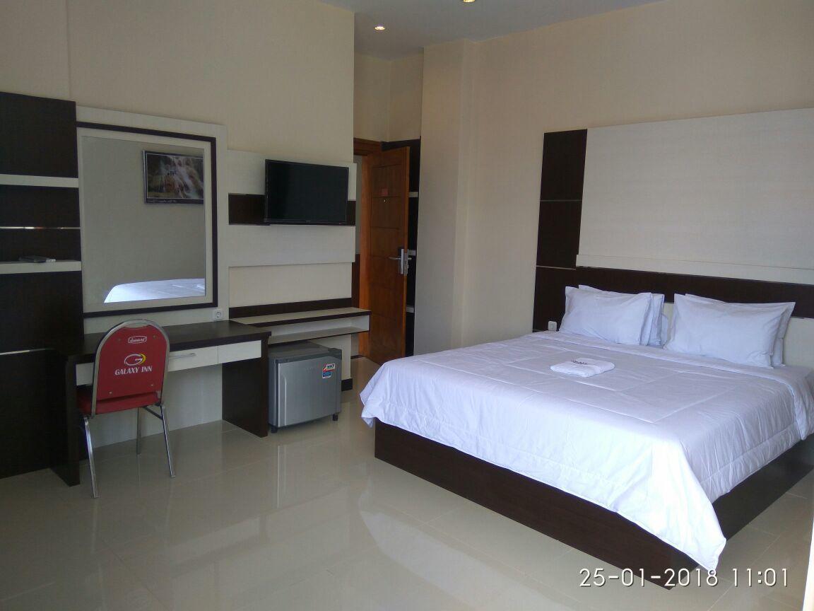 Galaxy Inn Baubau Exterior photo